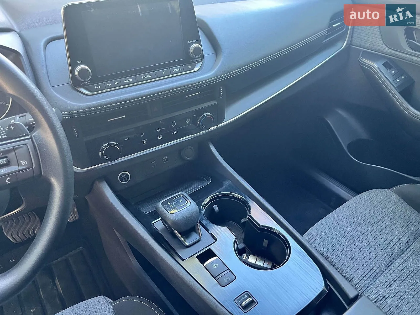 2021 Nissan Rogue - мініатюра 18