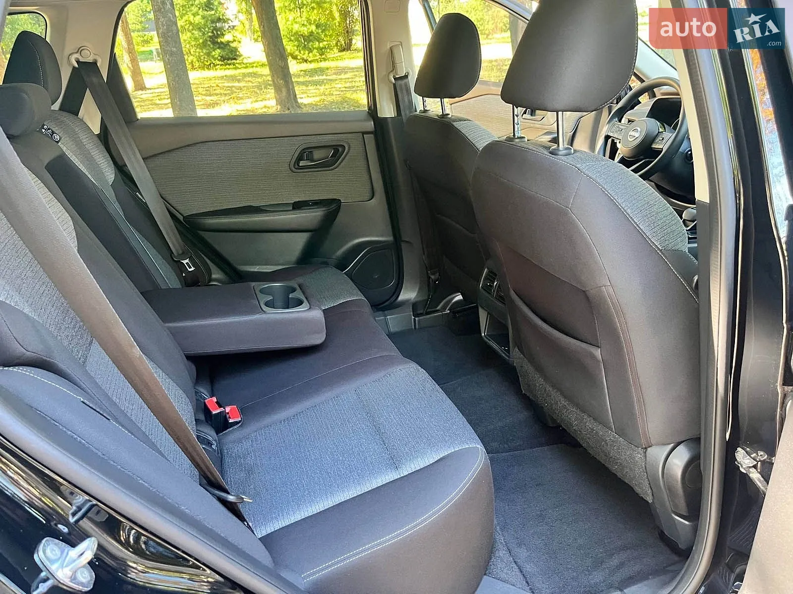 2021 Nissan Rogue - мініатюра 24