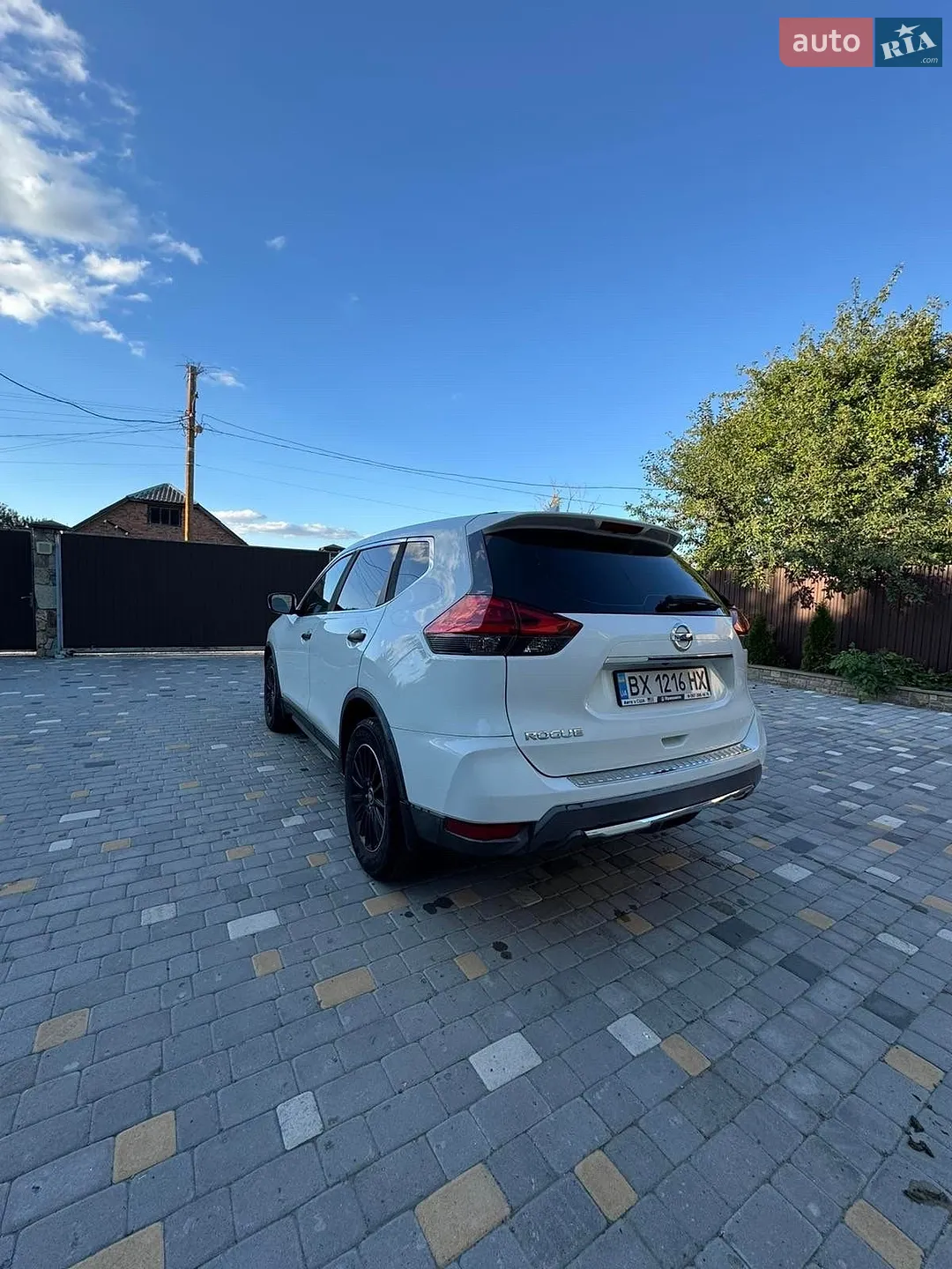 2017 Nissan Rogue - мініатюра 10