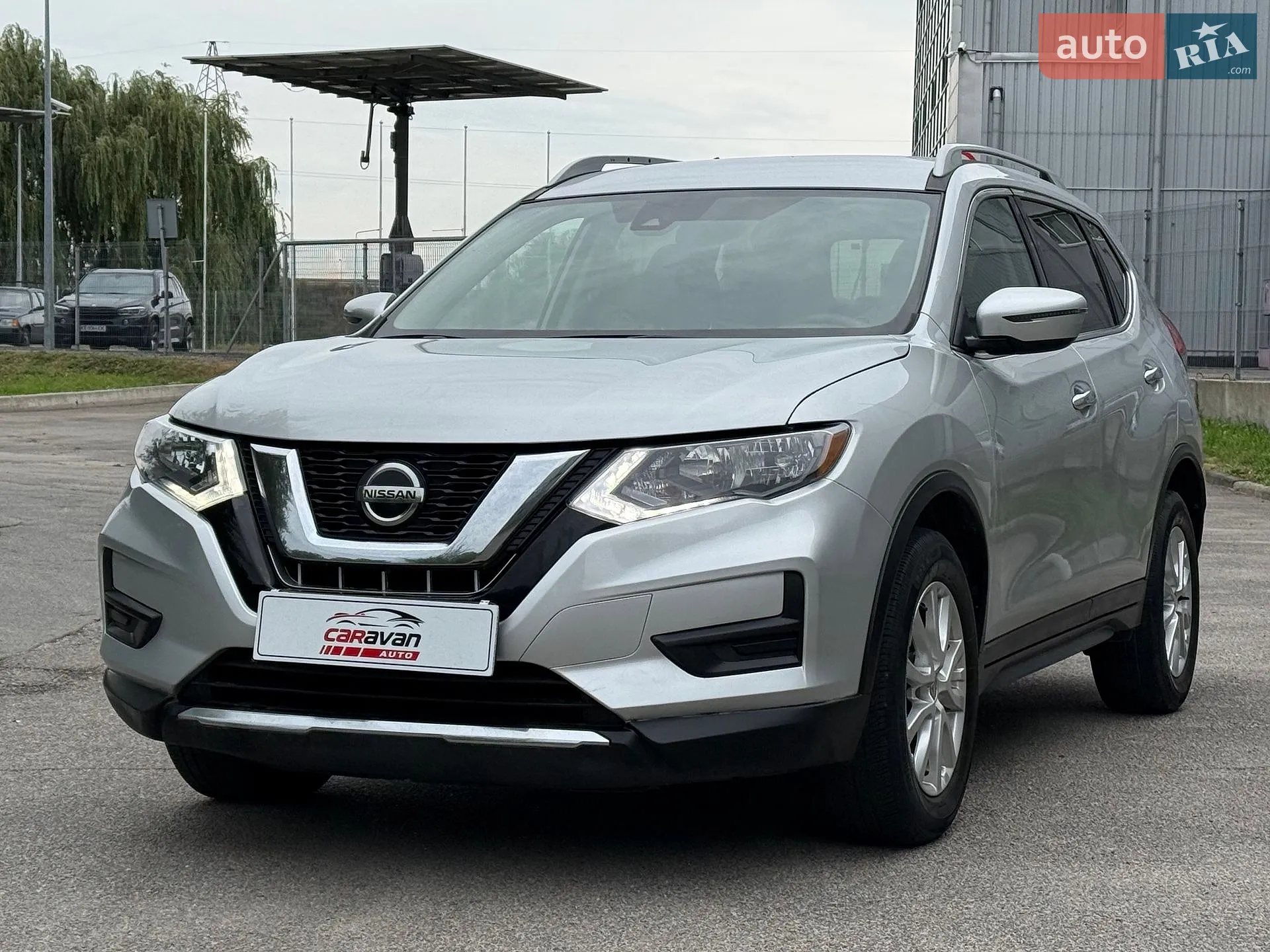 2020 Nissan Rogue - фото 1