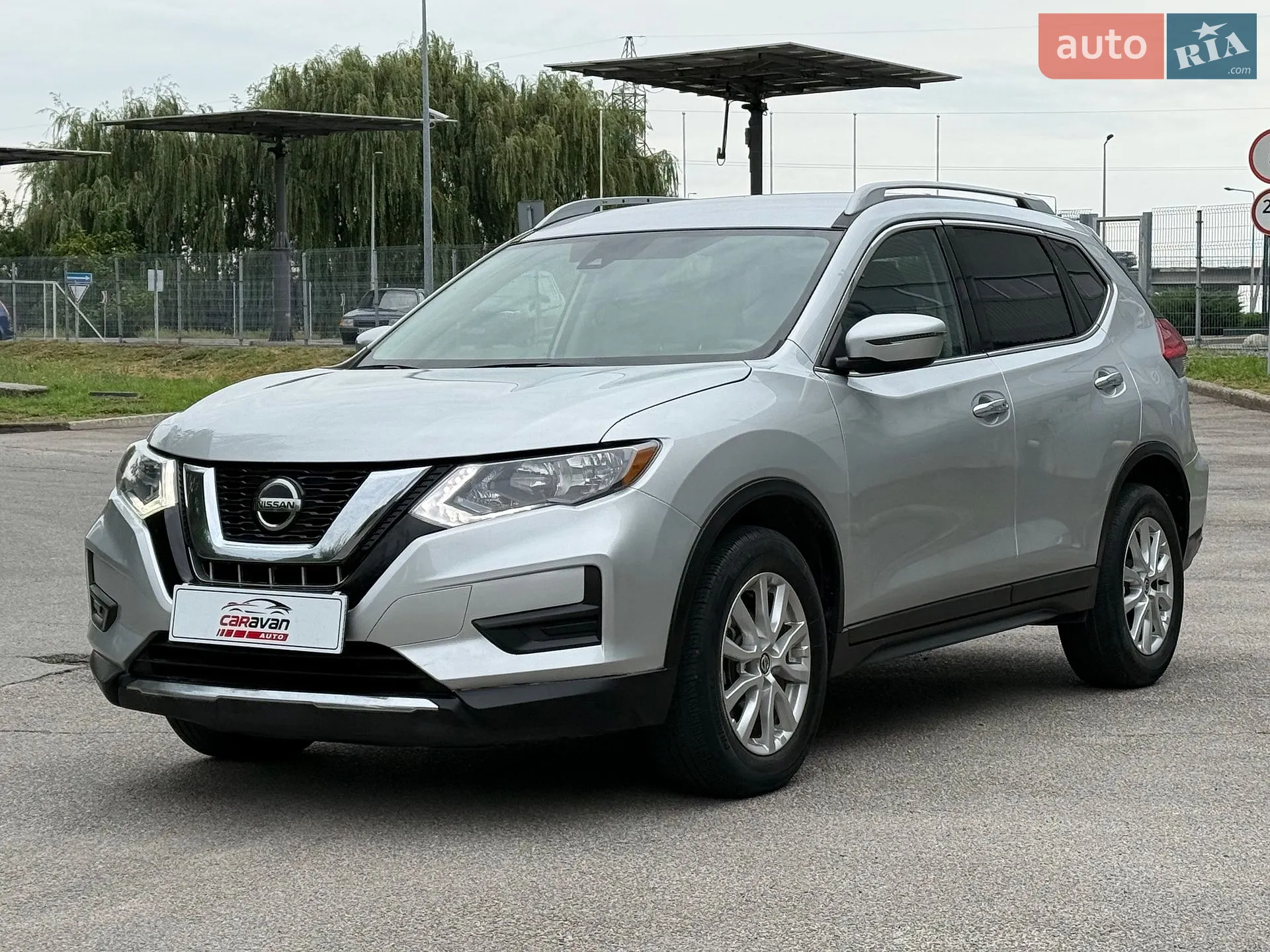 2020 Nissan Rogue - мініатюра 2