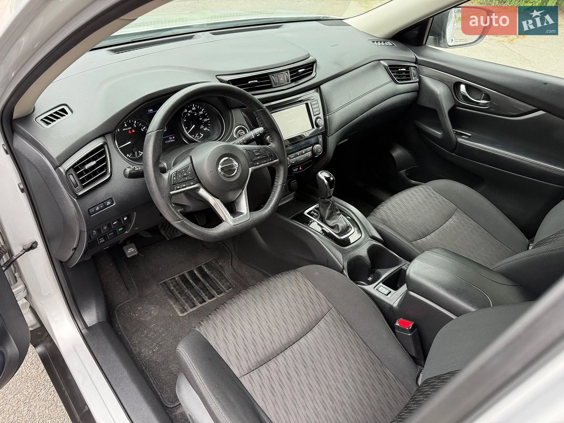 2020 Nissan Rogue - мініатюра 13