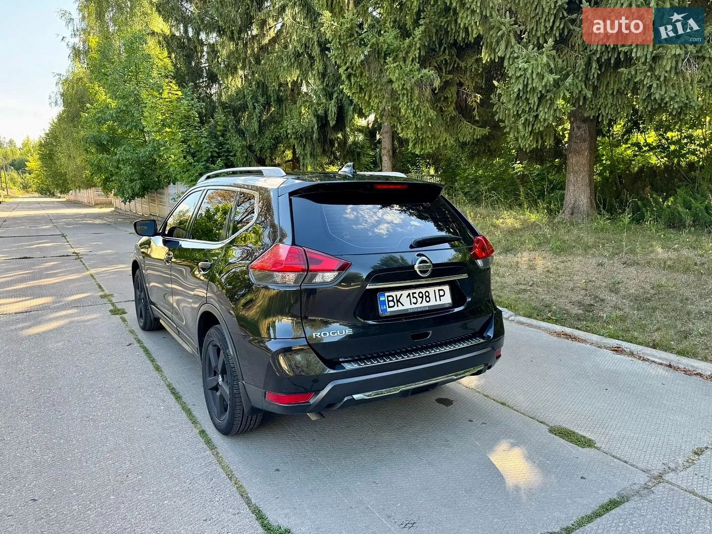 2017 Nissan Rogue - мініатюра 9