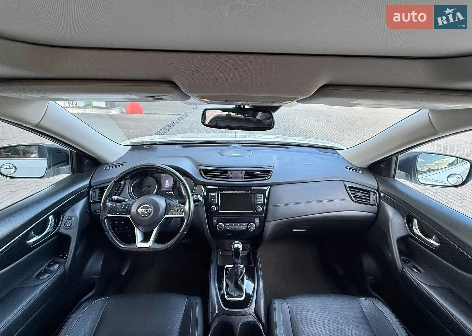 2018 Nissan Rogue - мініатюра 3