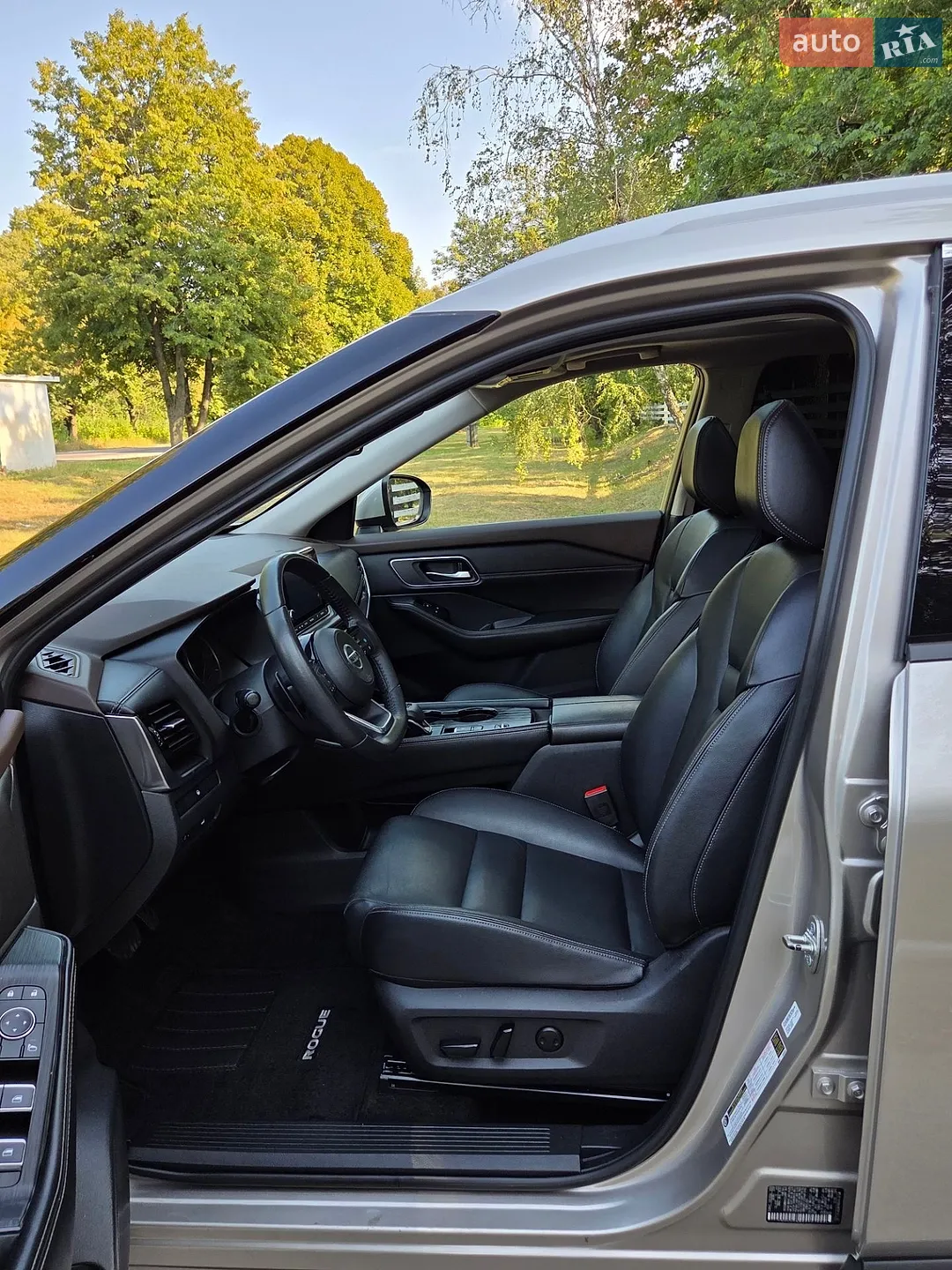 2021 Nissan Rogue - мініатюра 11