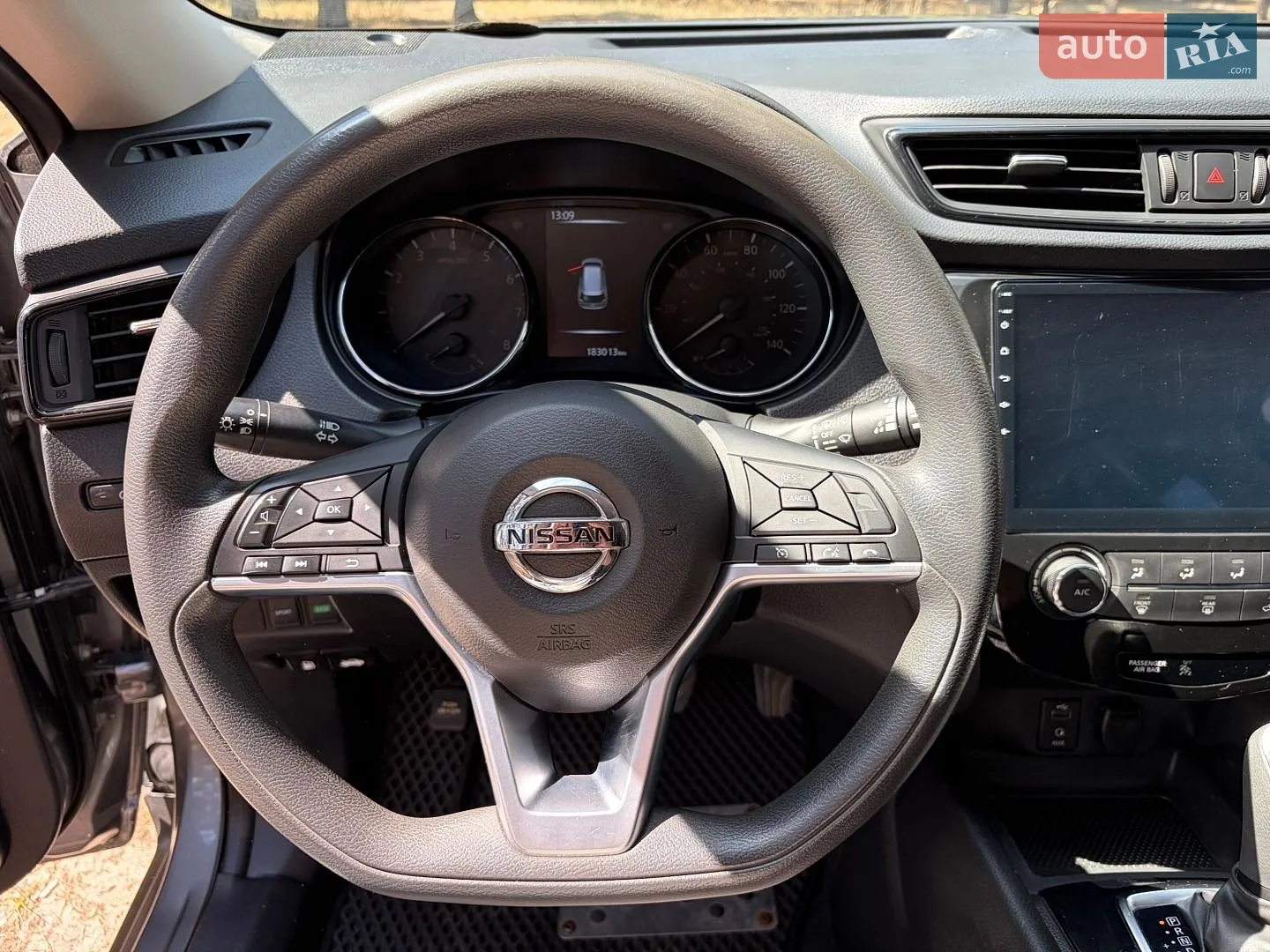 2016 Nissan Rogue - мініатюра 19