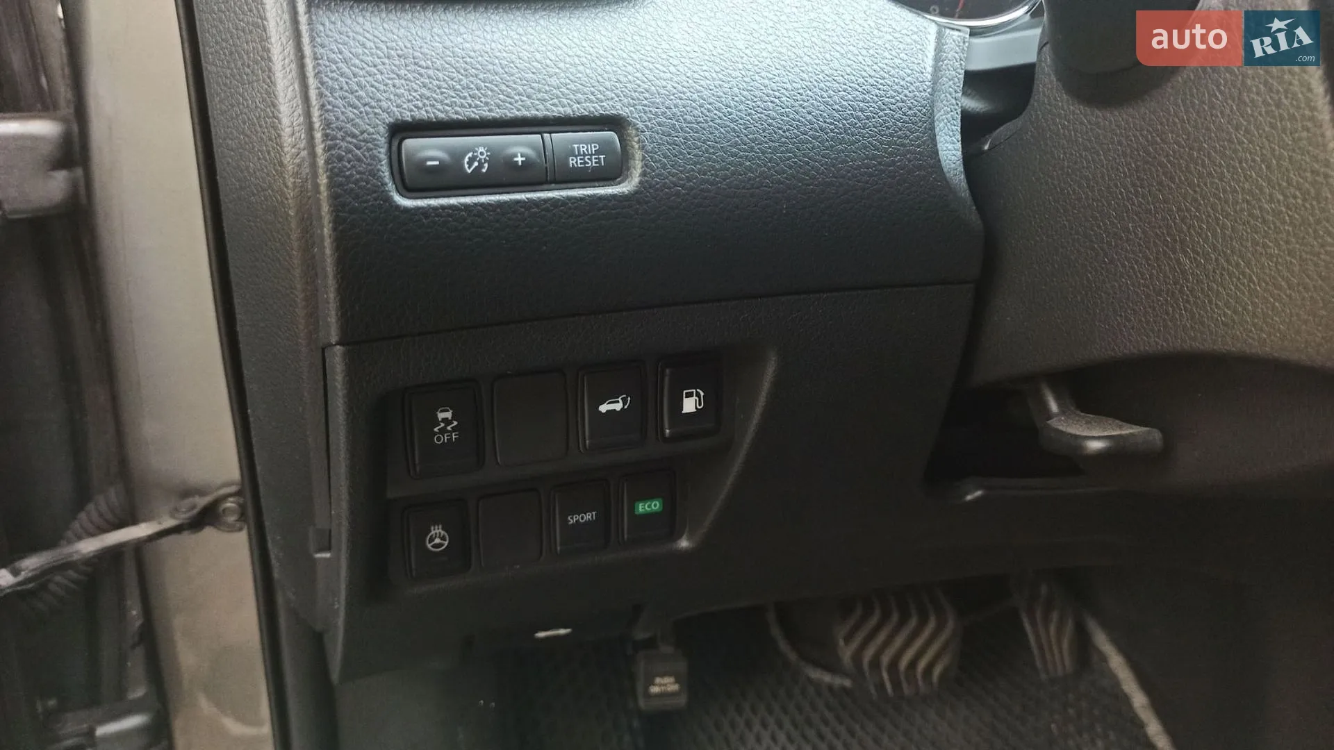 2018 Nissan Rogue - мініатюра 12