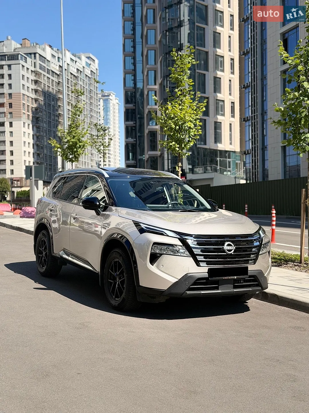 2024 Nissan Rogue - фото 1