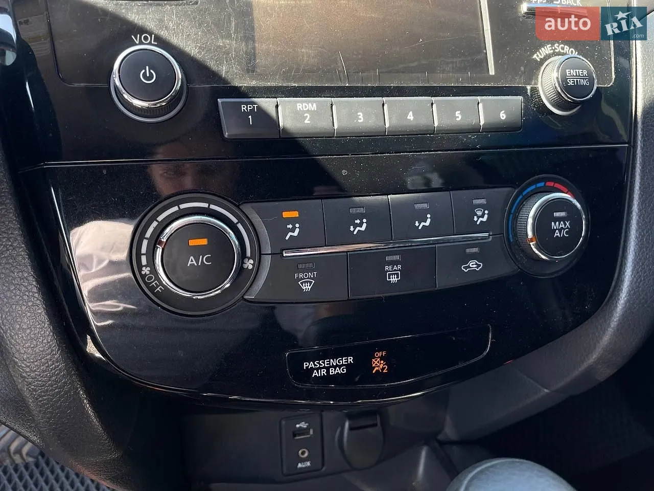 2015 Nissan Rogue - мініатюра 13