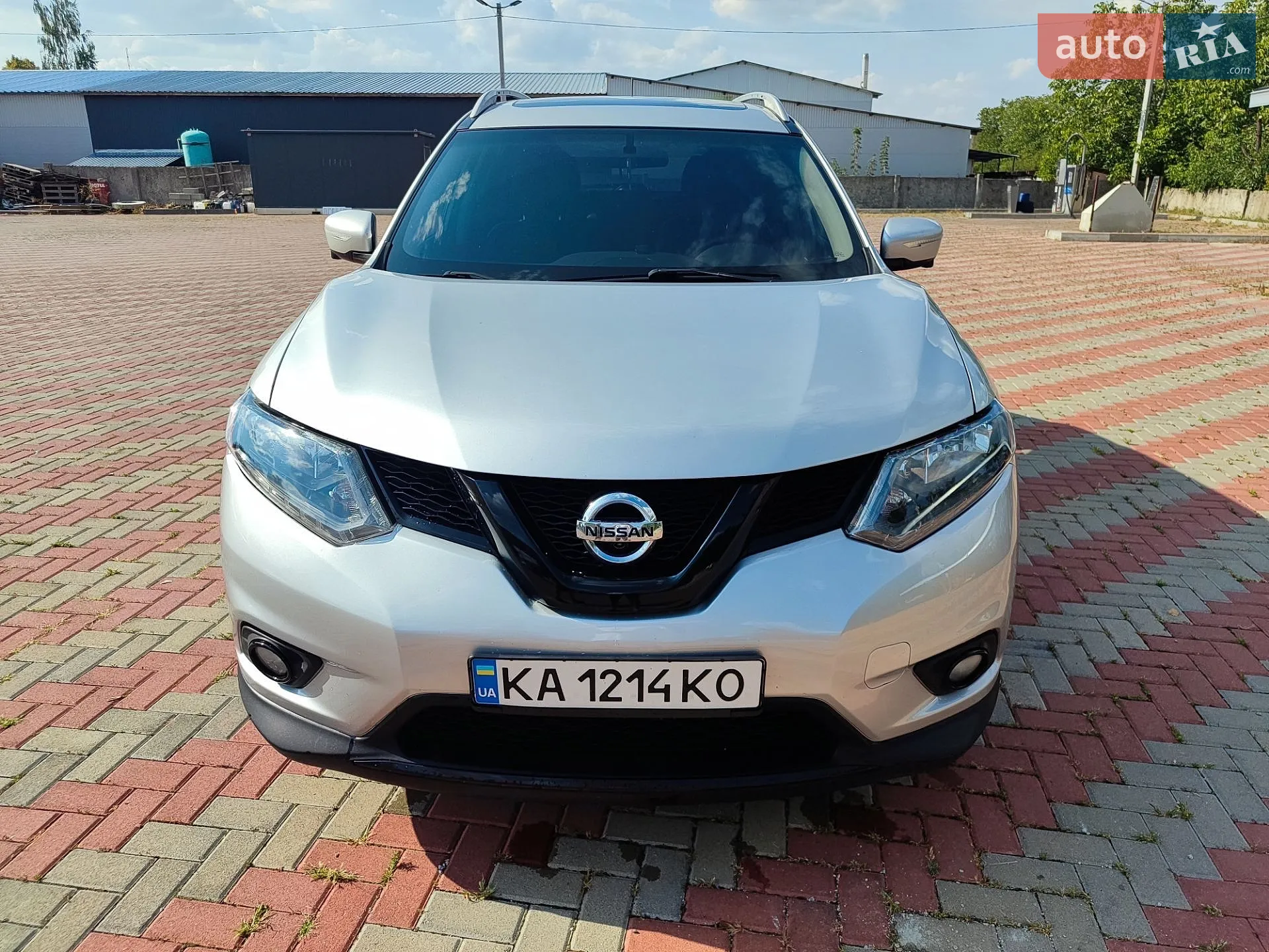 2014 Nissan Rogue - мініатюра 2