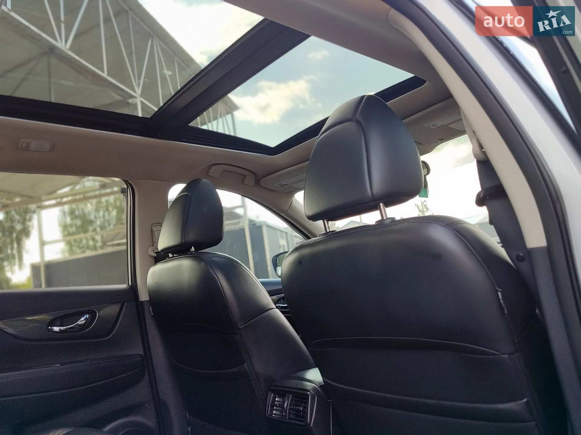 2014 Nissan Rogue - мініатюра 27