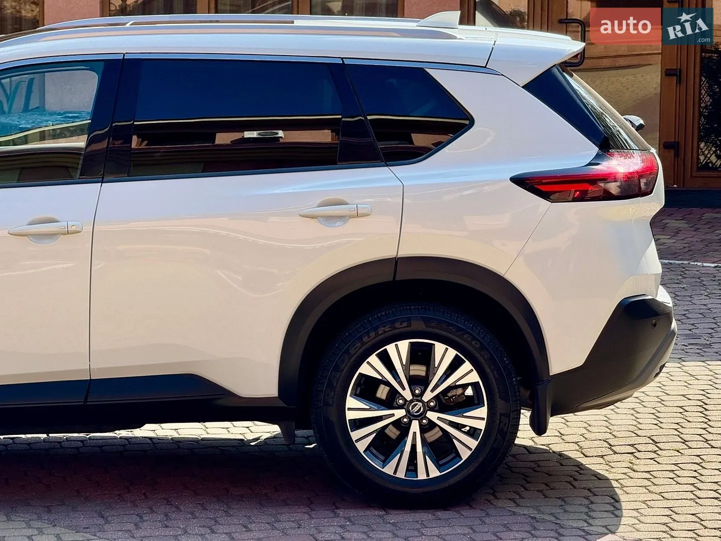 2021 Nissan Rogue - мініатюра 11