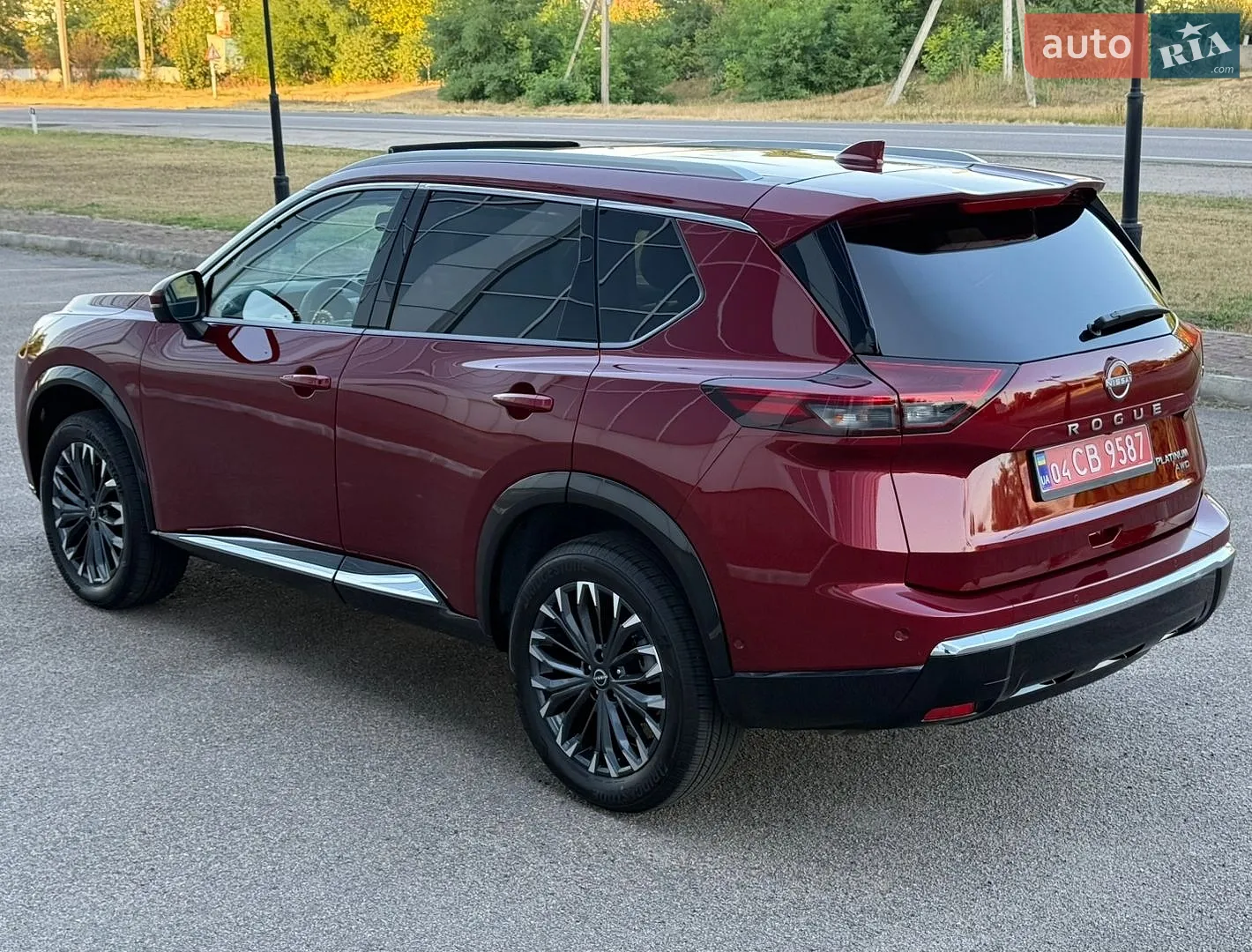 2025 Nissan Rogue - мініатюра 10