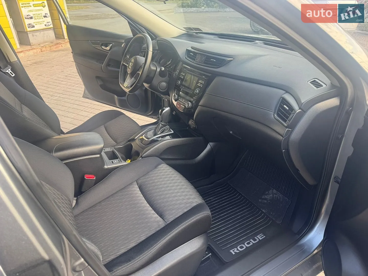 2017 Nissan Rogue - мініатюра 15