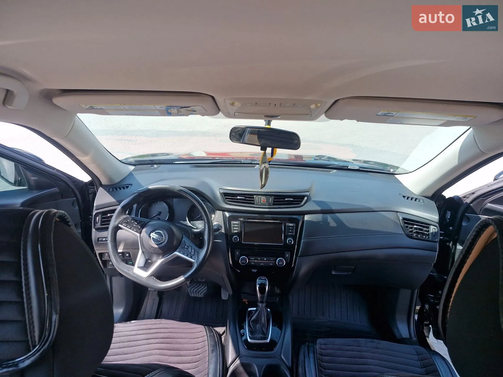 2017 Nissan Rogue - мініатюра 19