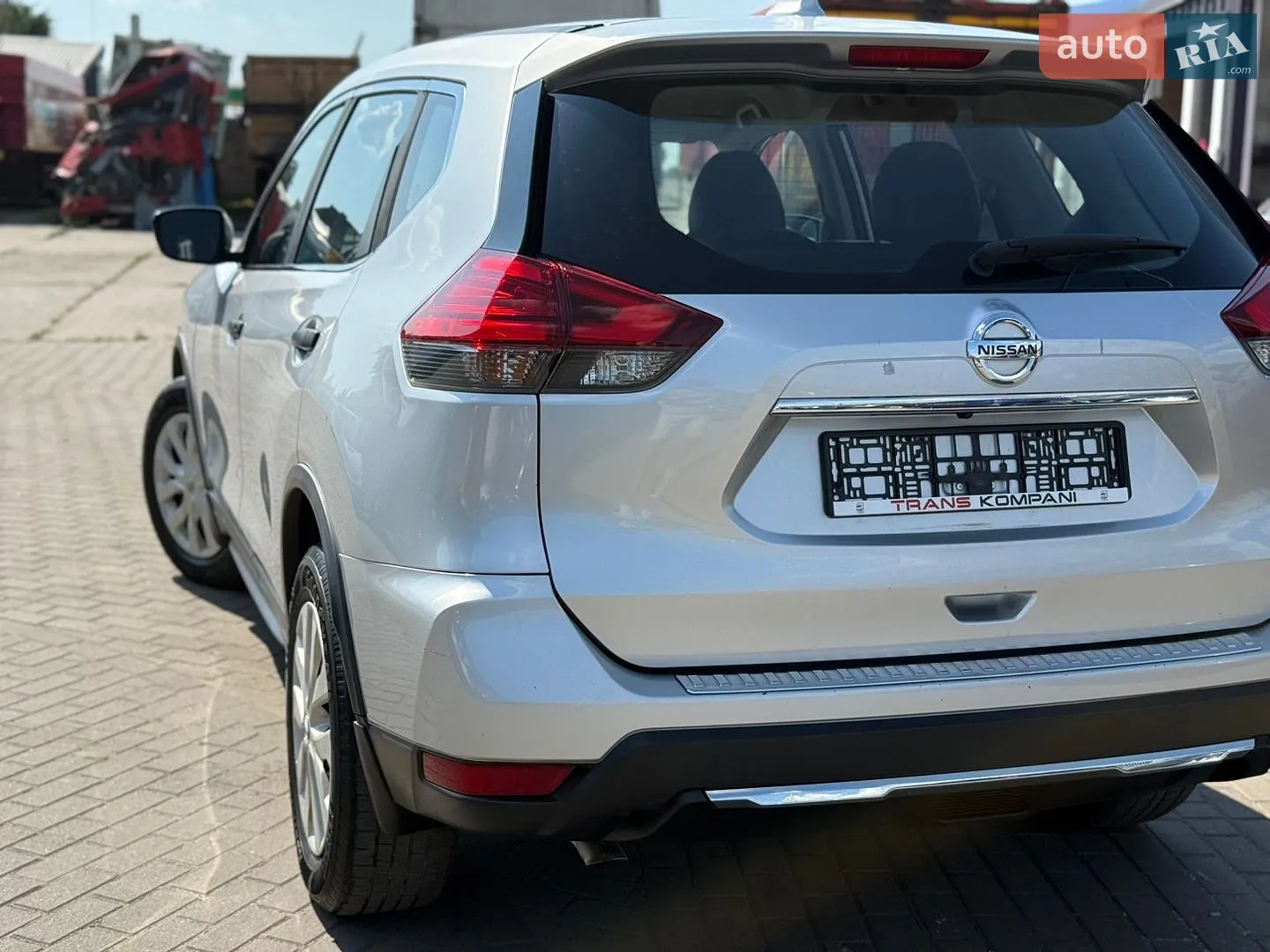2017 Nissan Rogue - мініатюра 8