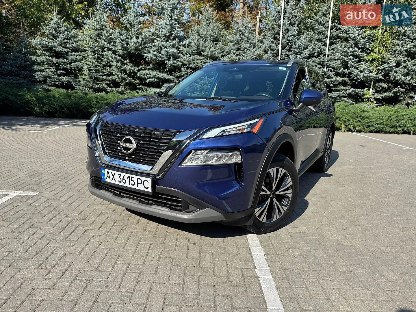 2021 Nissan Rogue - фото 1
