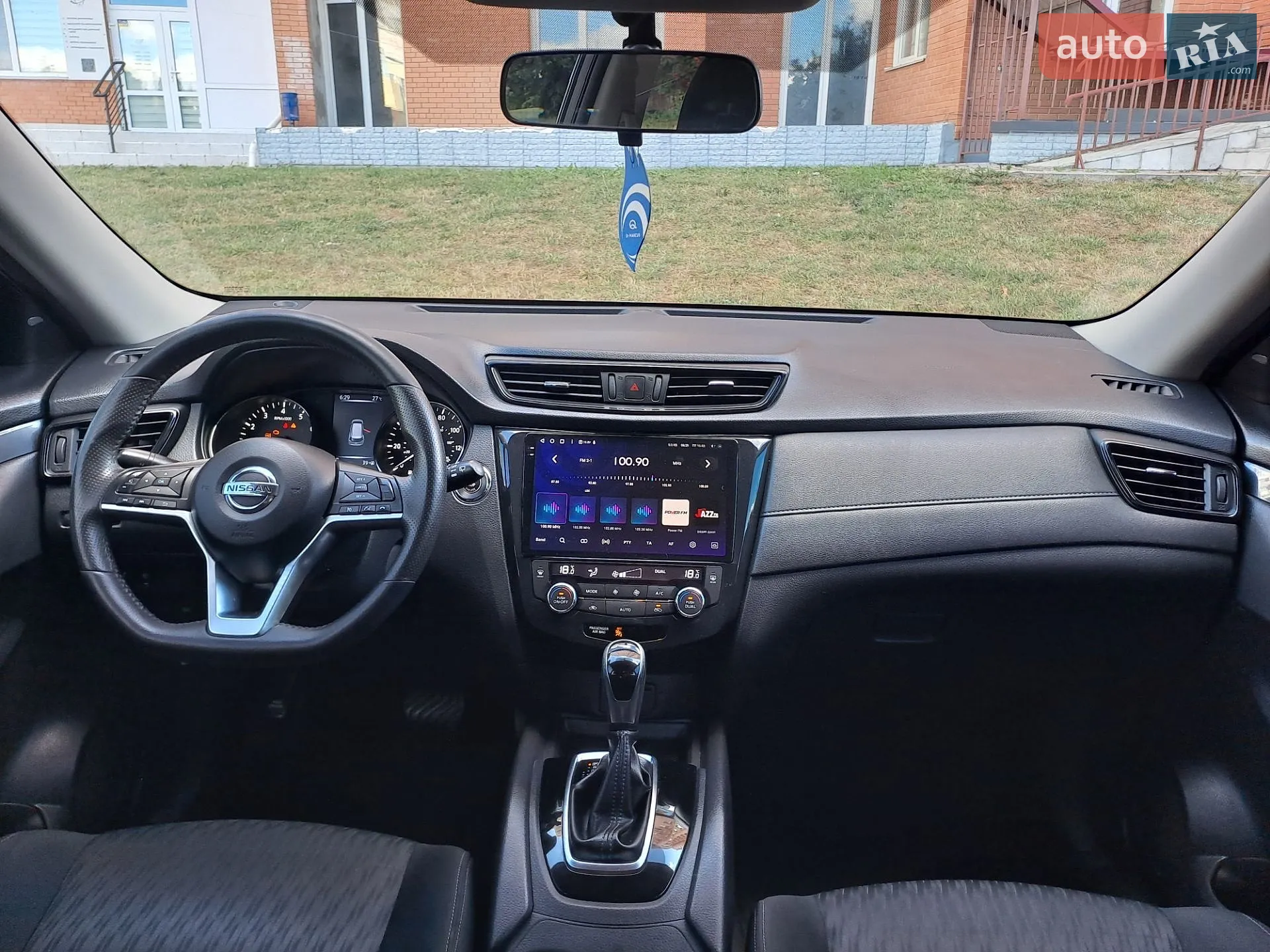 2017 Nissan Rogue - мініатюра 22