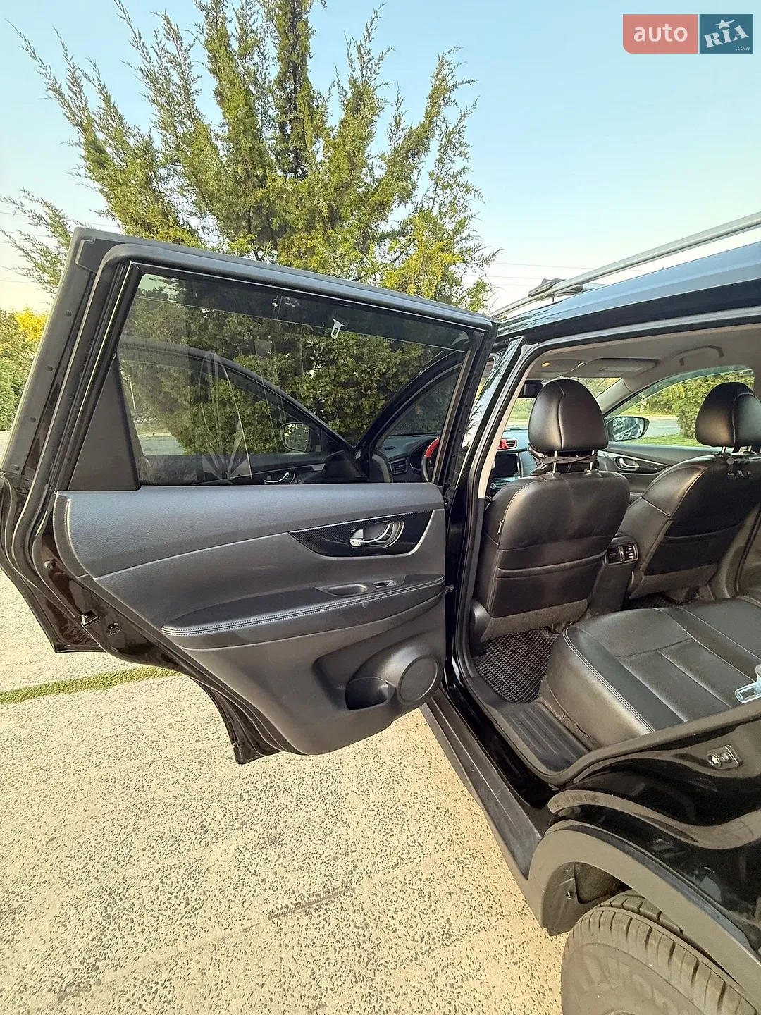 2017 Nissan Rogue - мініатюра 8