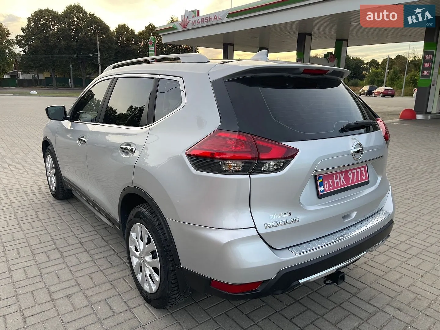 2016 Nissan Rogue - мініатюра 9
