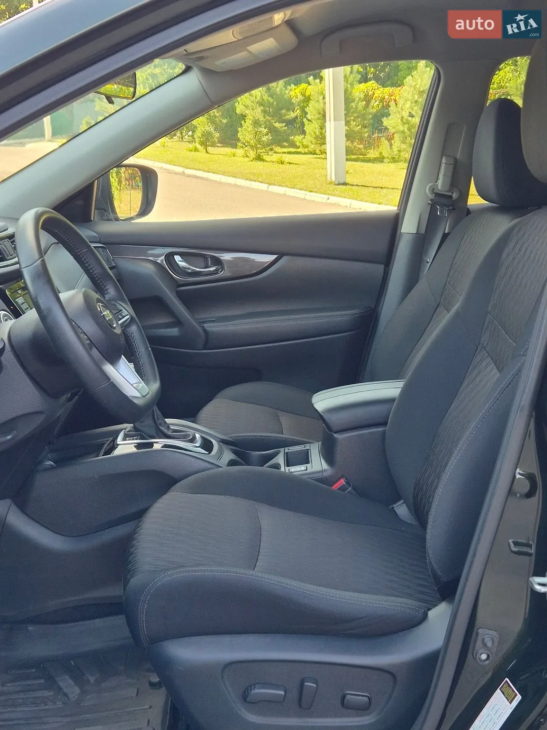 2018 Nissan Rogue - мініатюра 7