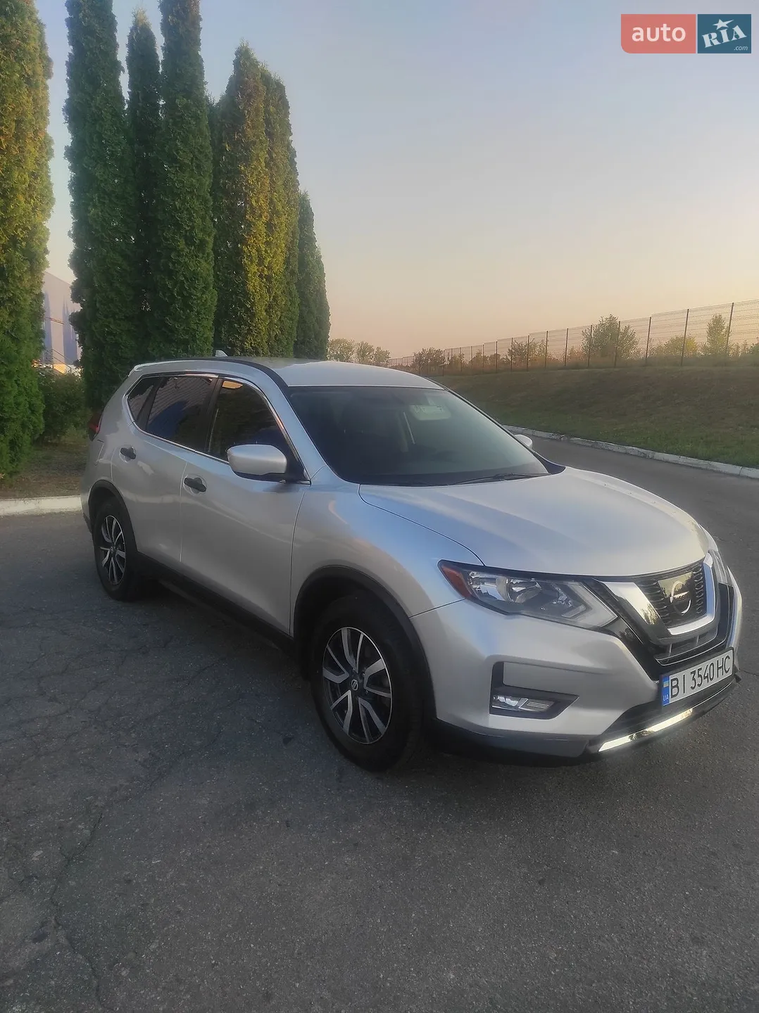 2017 Nissan Rogue - мініатюра 4
