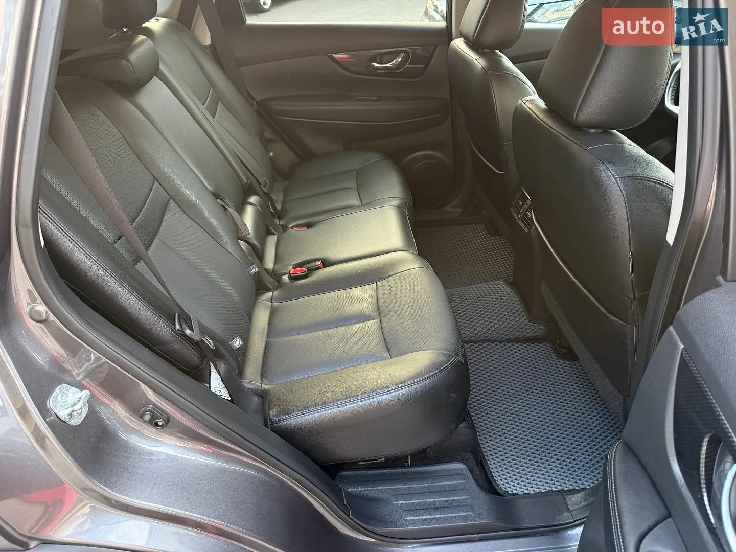 2017 Nissan Rogue - мініатюра 20