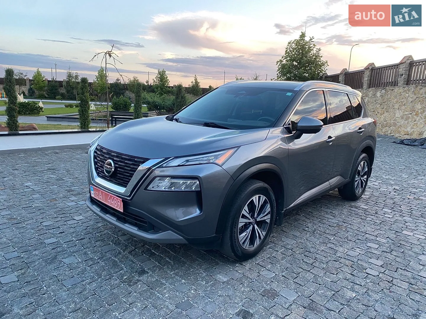 2021 Nissan Rogue - мініатюра 2