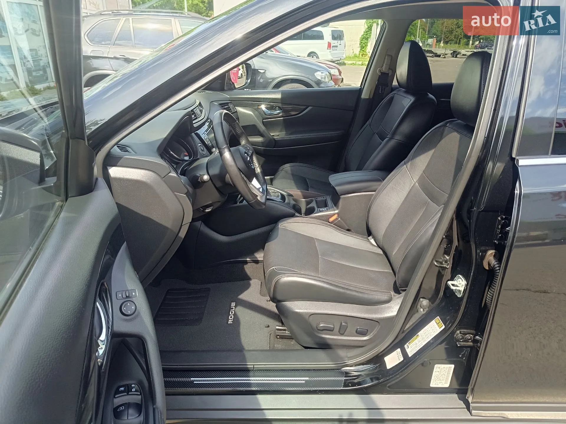 2018 Nissan Rogue - мініатюра 18