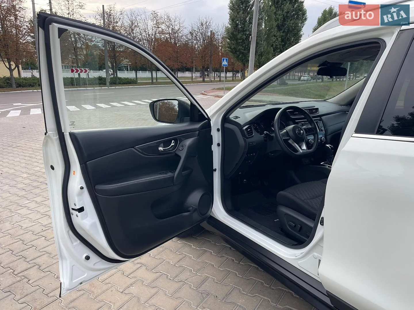 2020 Nissan Rogue - мініатюра 14