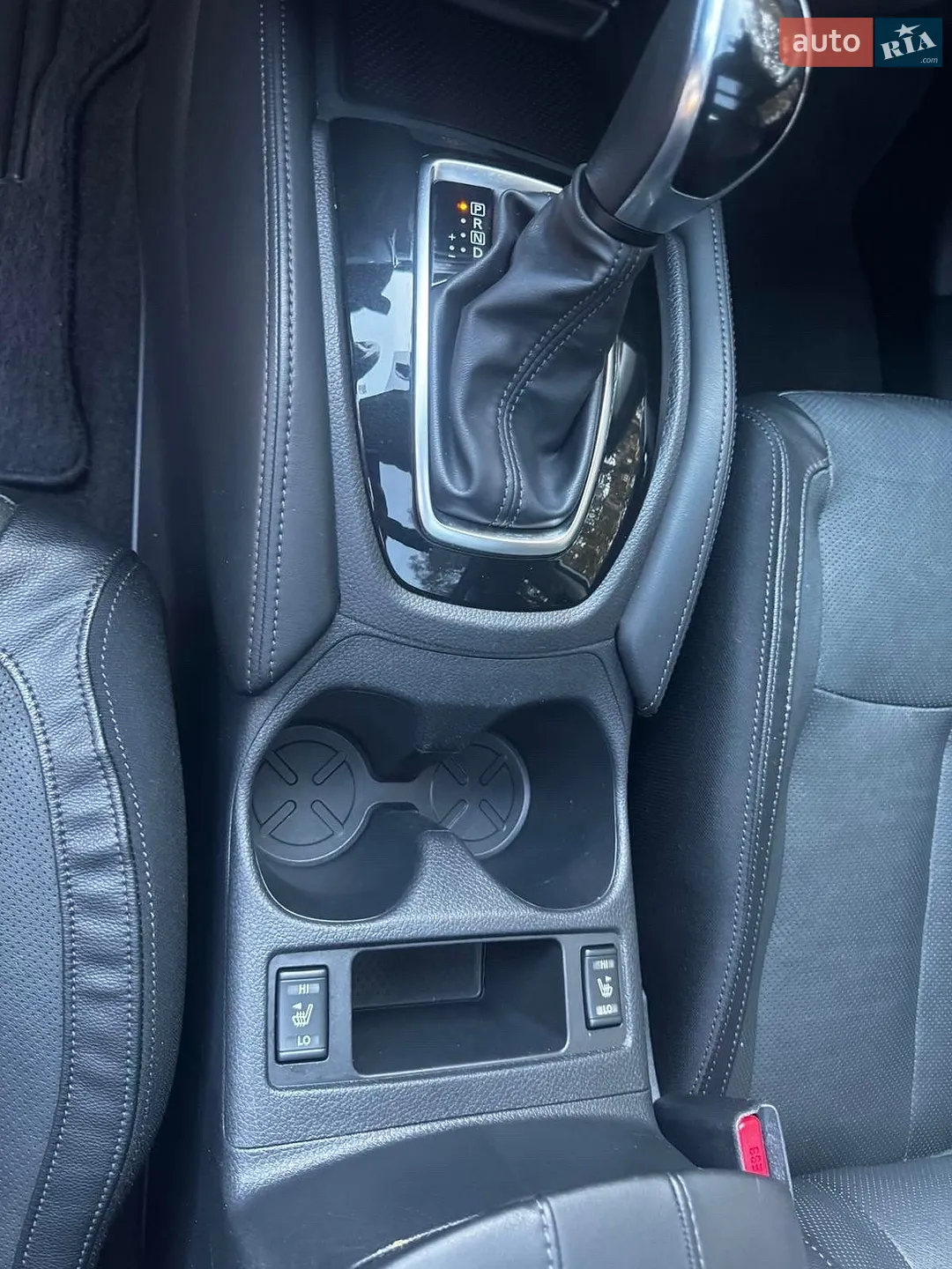 2016 Nissan Rogue - мініатюра 10
