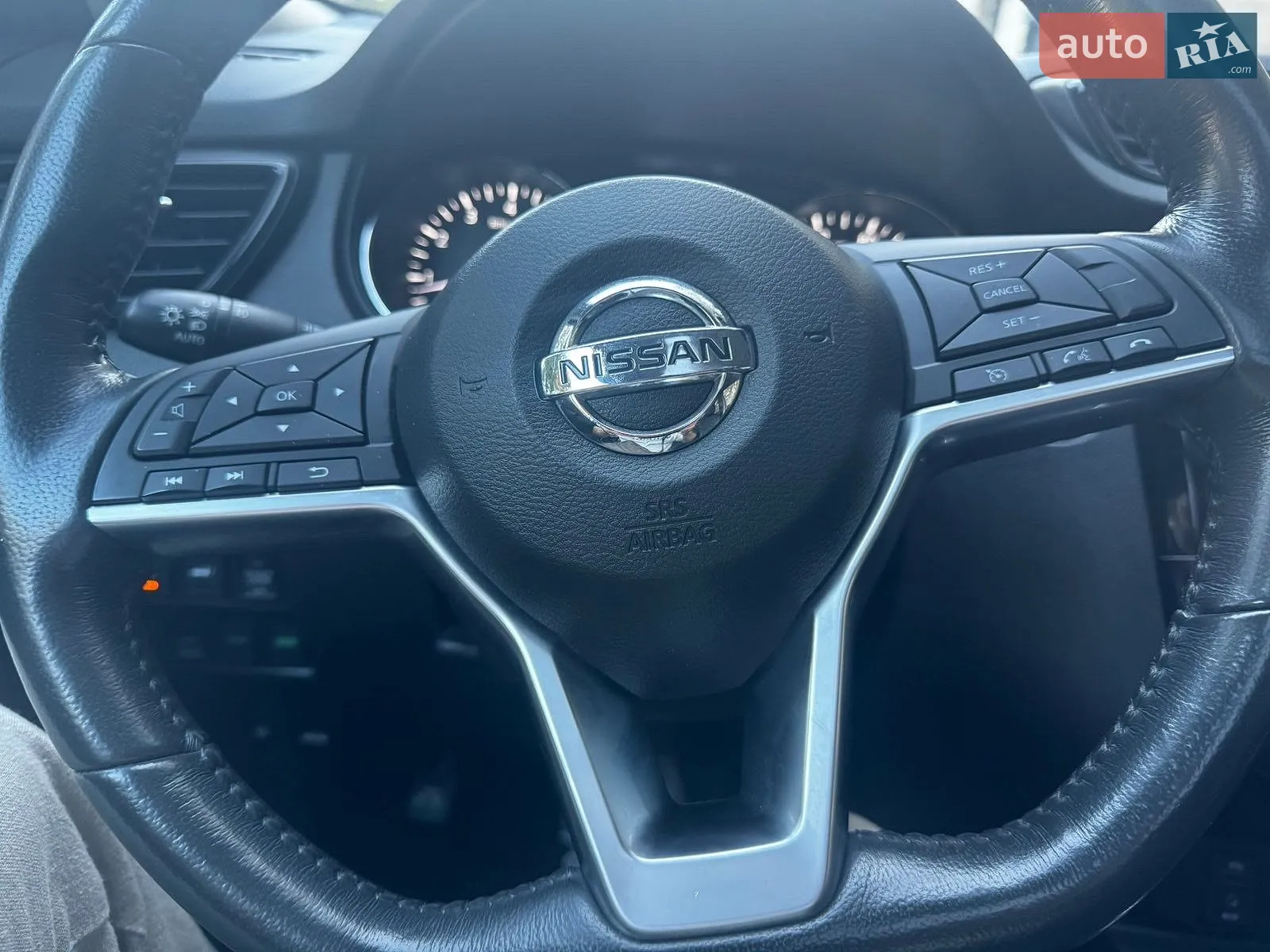 2016 Nissan Rogue - мініатюра 19