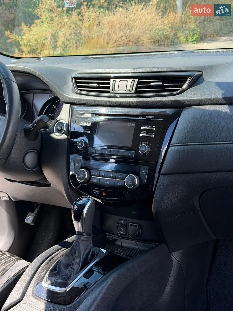 2017 Nissan Rogue - мініатюра 21