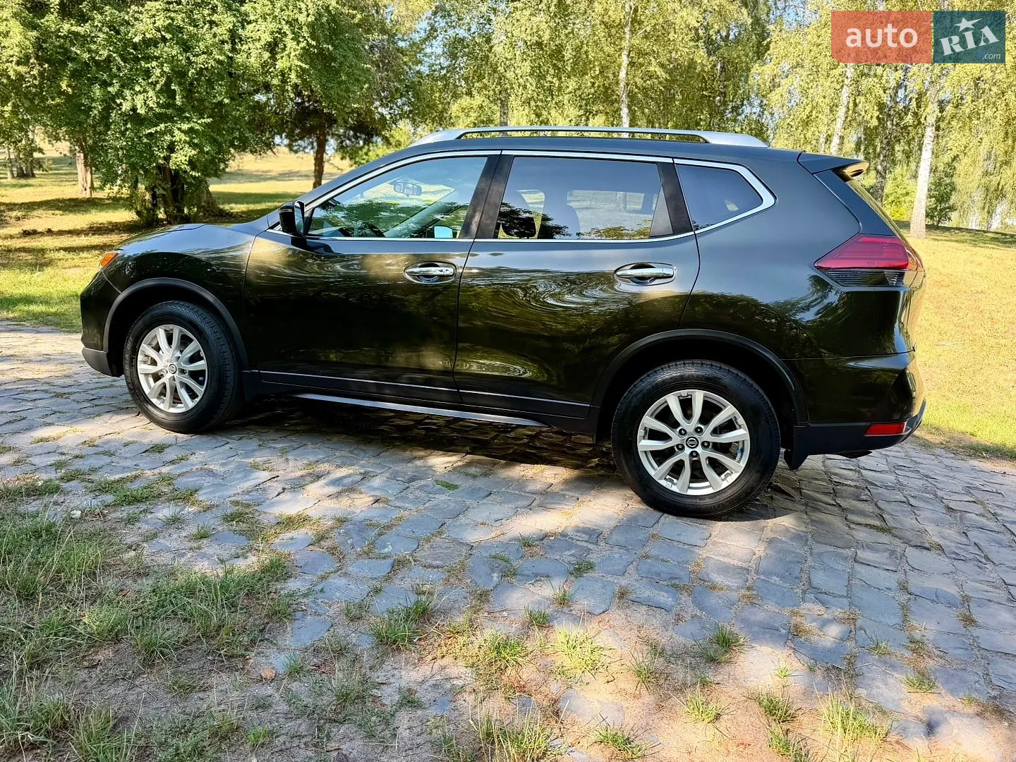 2017 Nissan Rogue - мініатюра 8