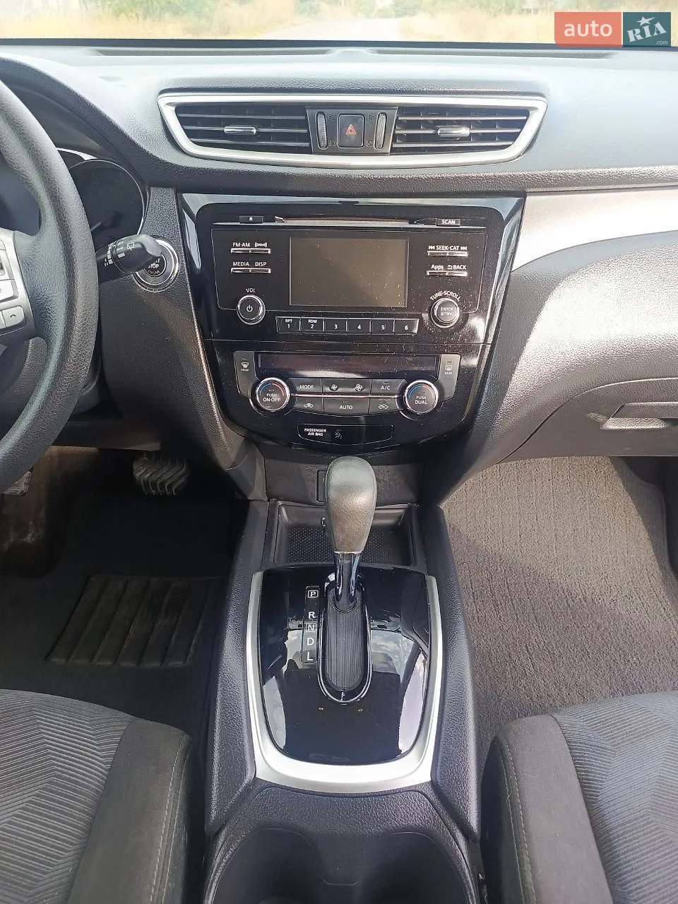2016 Nissan Rogue - мініатюра 10