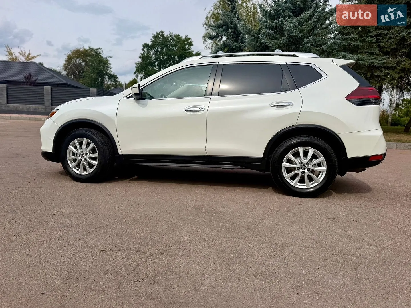 2020 Nissan Rogue - мініатюра 9