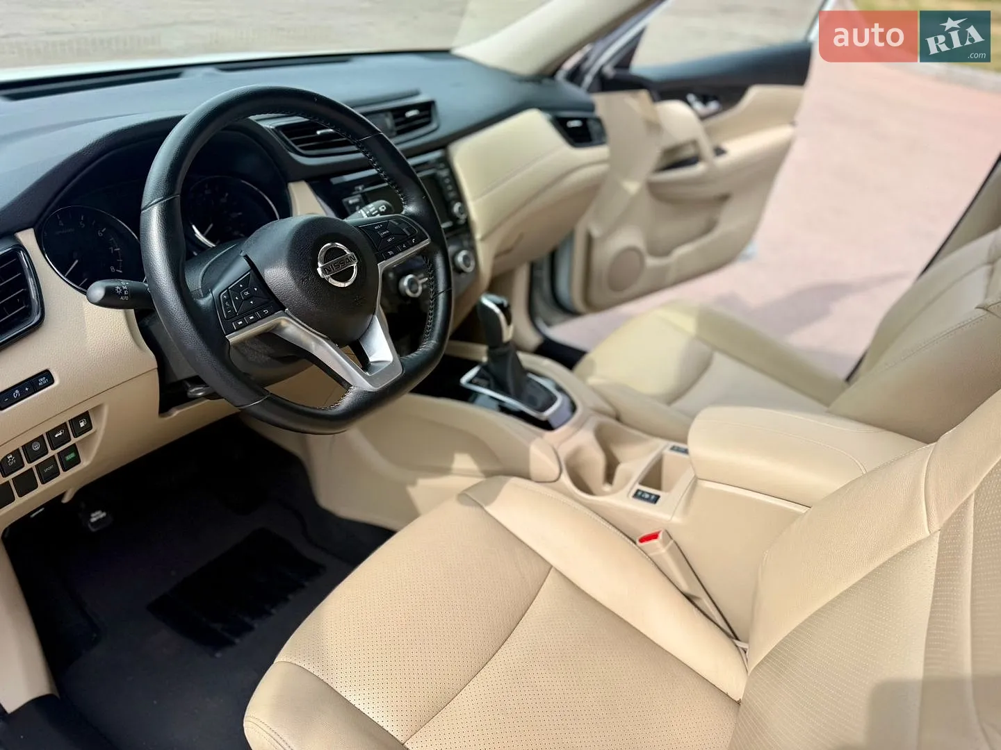 2020 Nissan Rogue - мініатюра 31