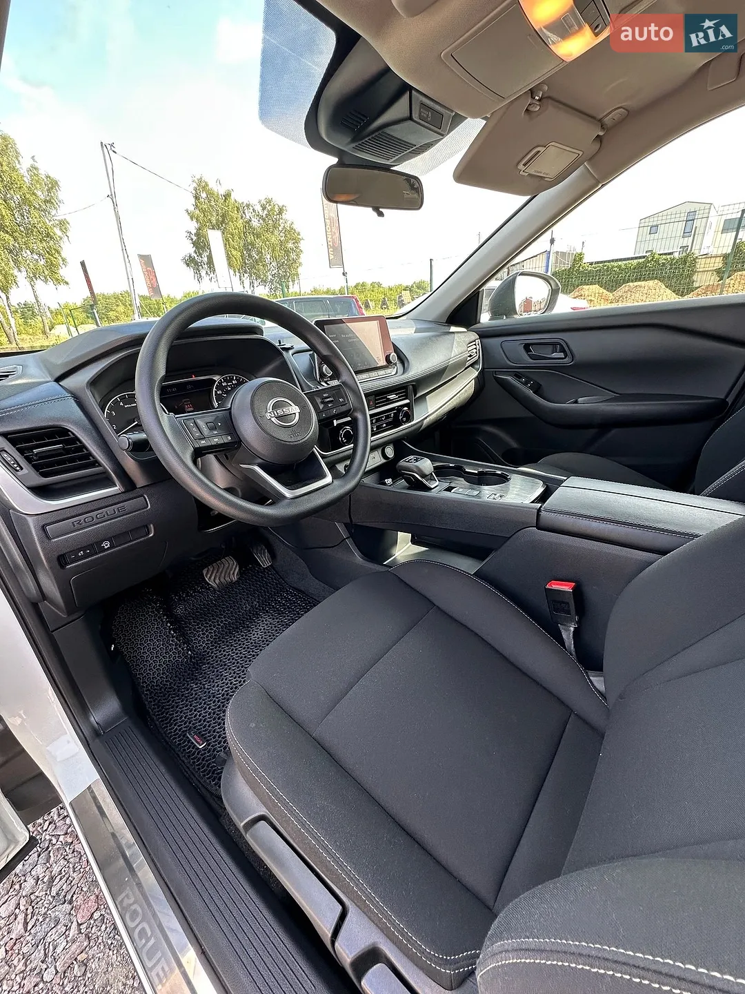 2024 Nissan Rogue - мініатюра 25