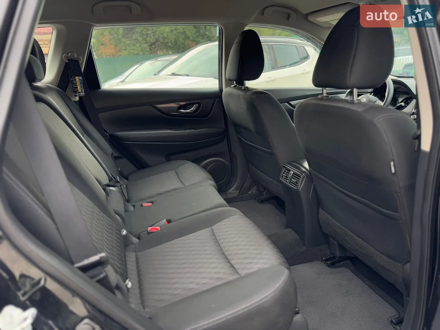2018 Nissan Rogue - мініатюра 28