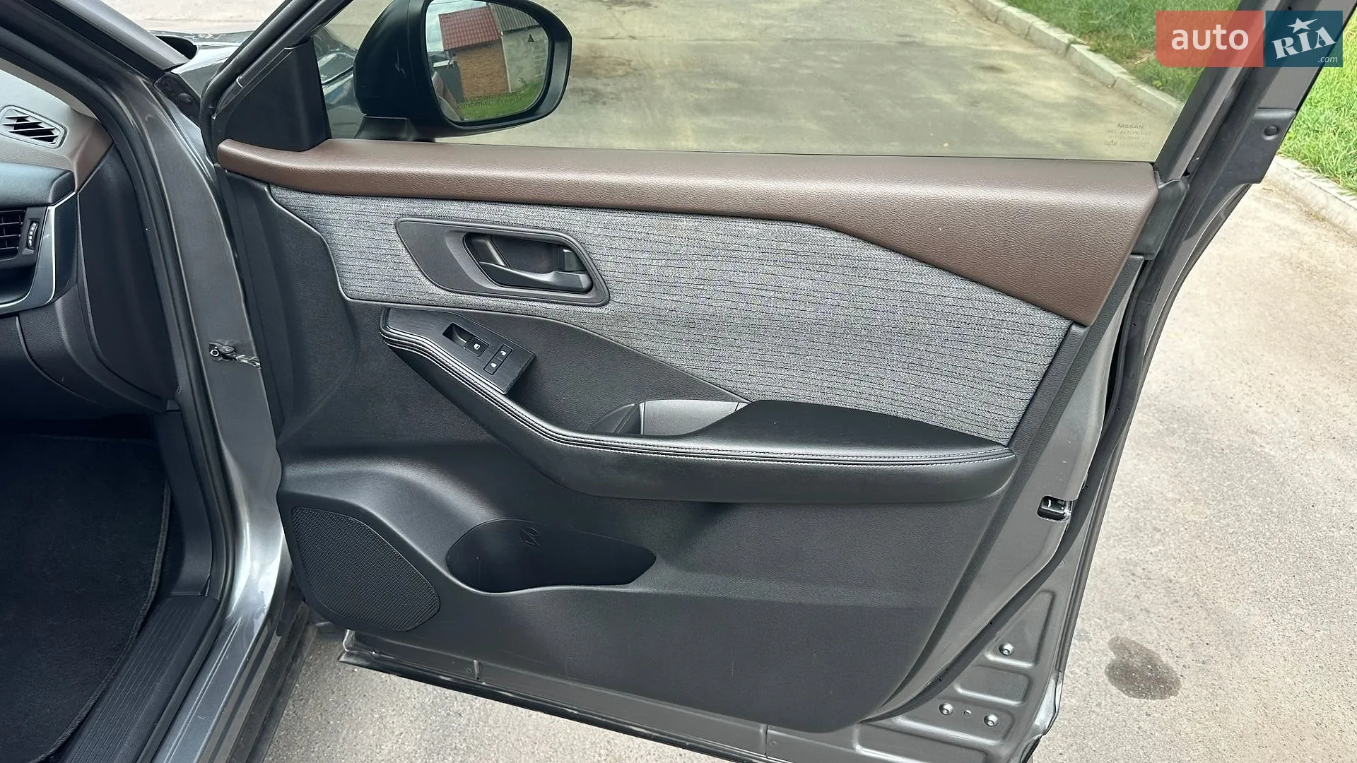 2020 Nissan Rogue - мініатюра 21
