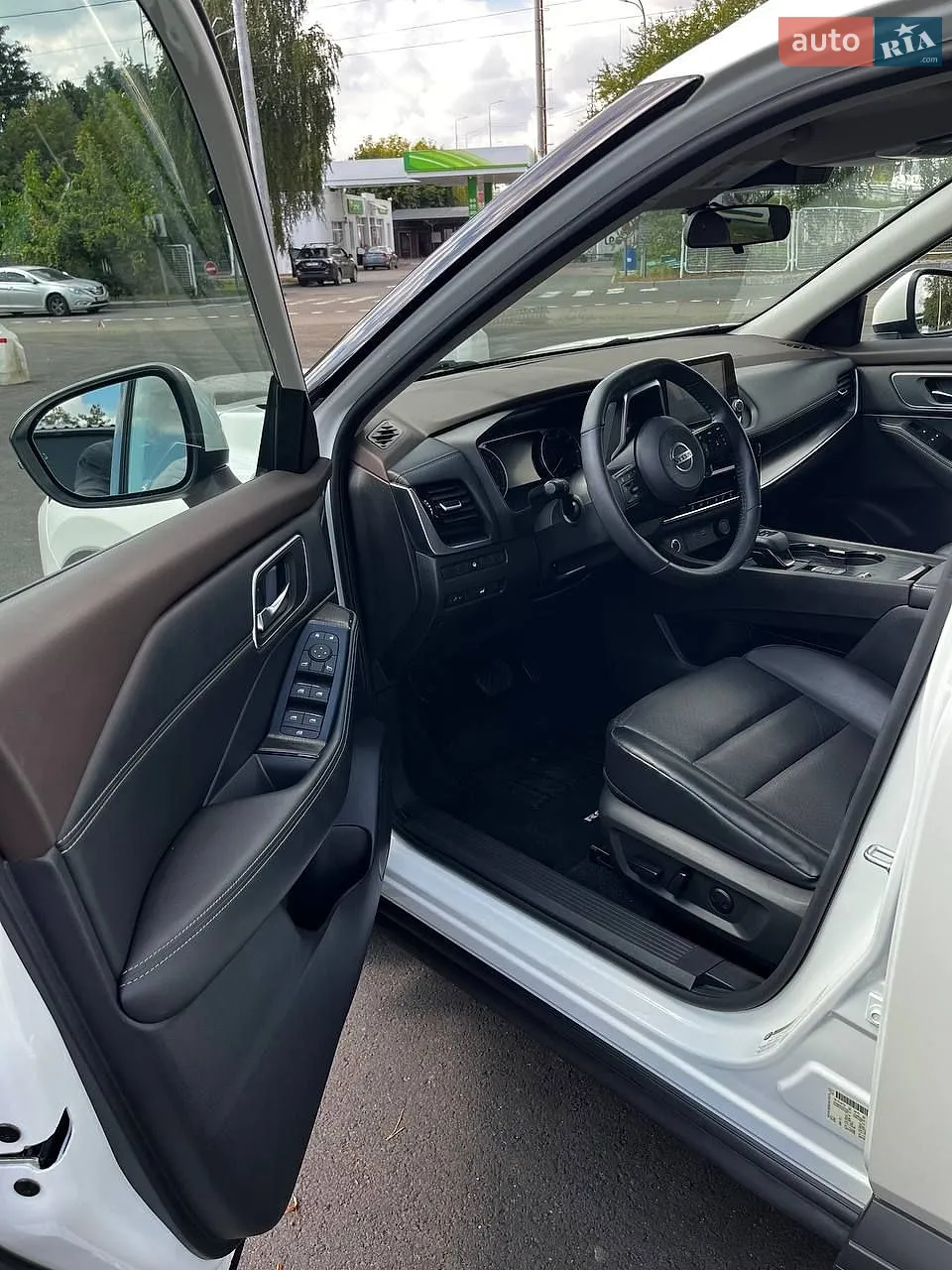 2021 Nissan Rogue - мініатюра 25