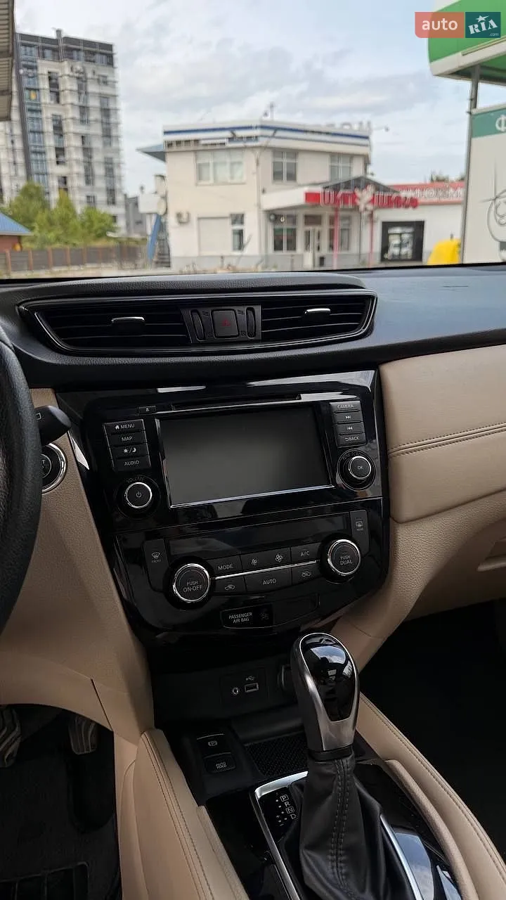 2019 Nissan Rogue - мініатюра 14