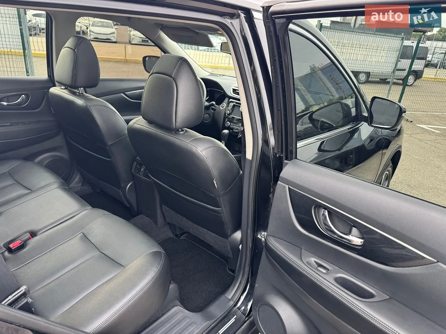 2016 Nissan Rogue - мініатюра 22