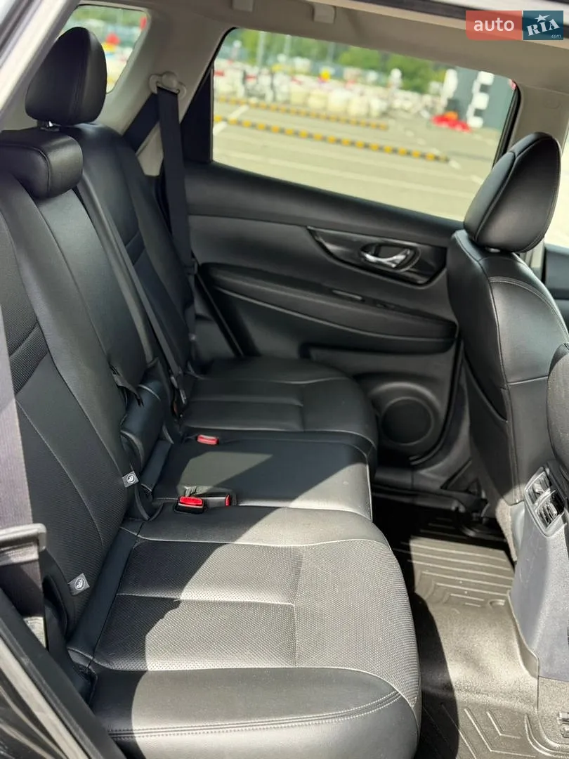 2018 Nissan Rogue - мініатюра 12