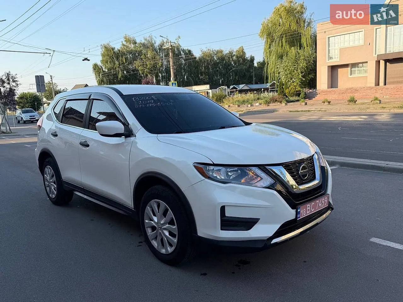 2019 Nissan Rogue - фото 1