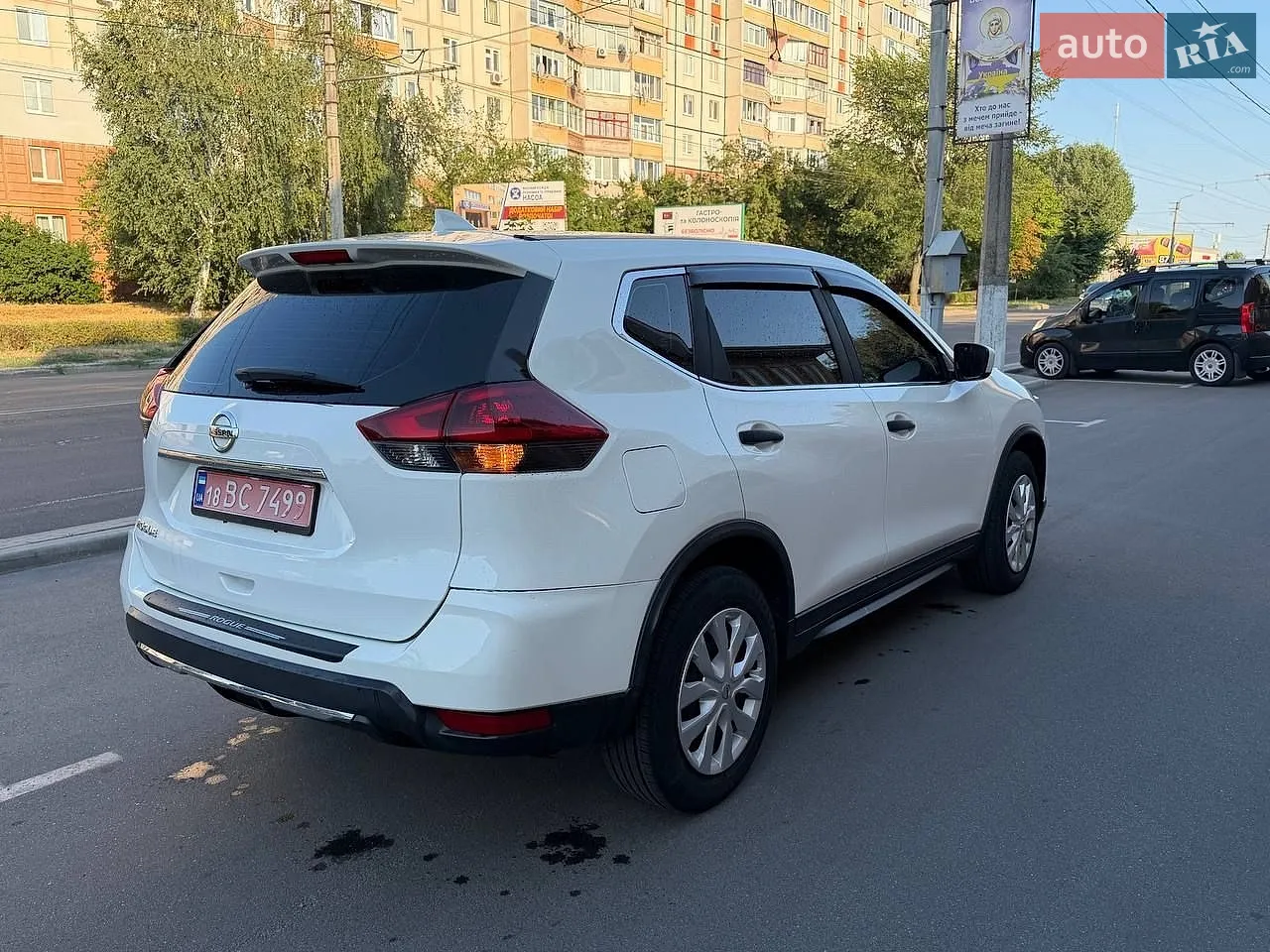 2019 Nissan Rogue - мініатюра 3
