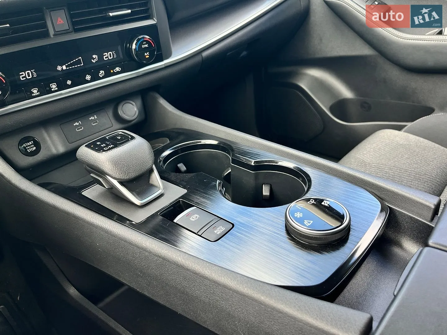 2025 Nissan Rogue - мініатюра 43