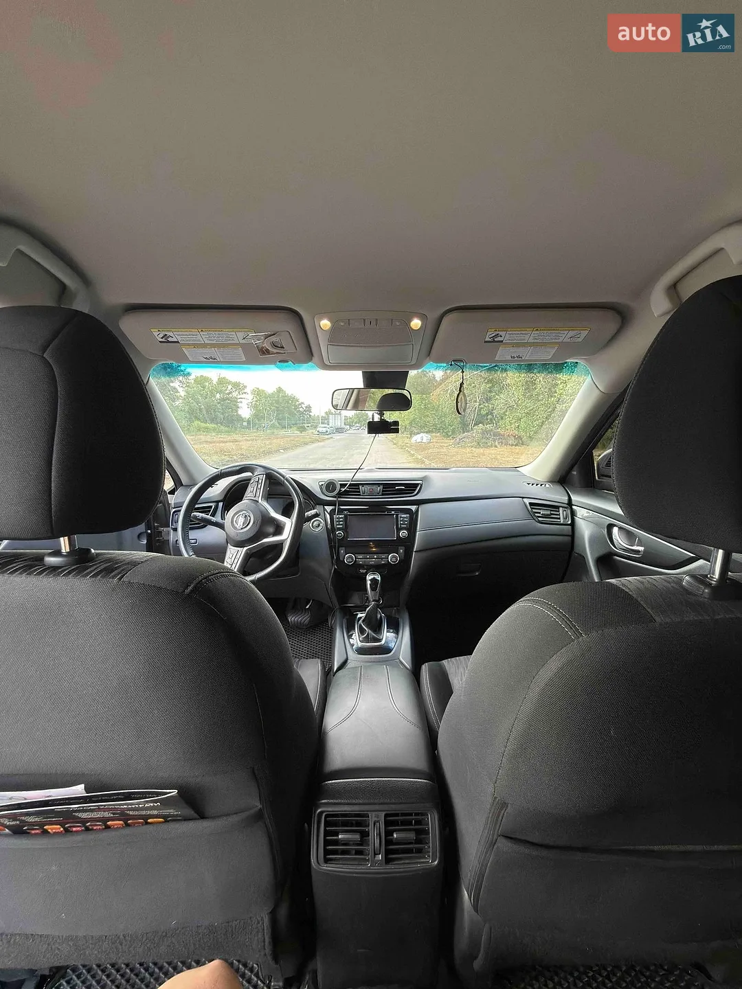 2017 Nissan Rogue - мініатюра 10