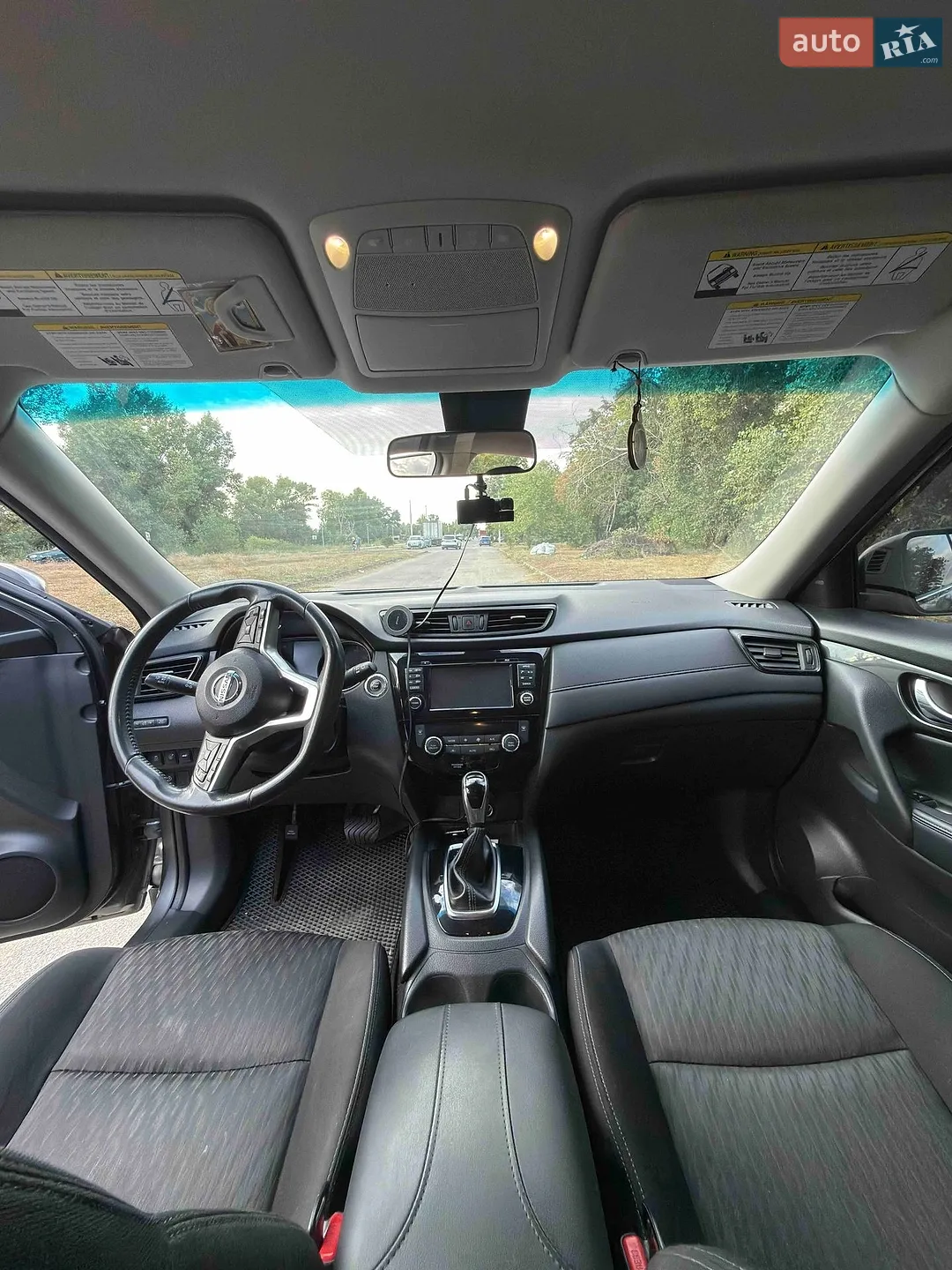 2017 Nissan Rogue - мініатюра 21