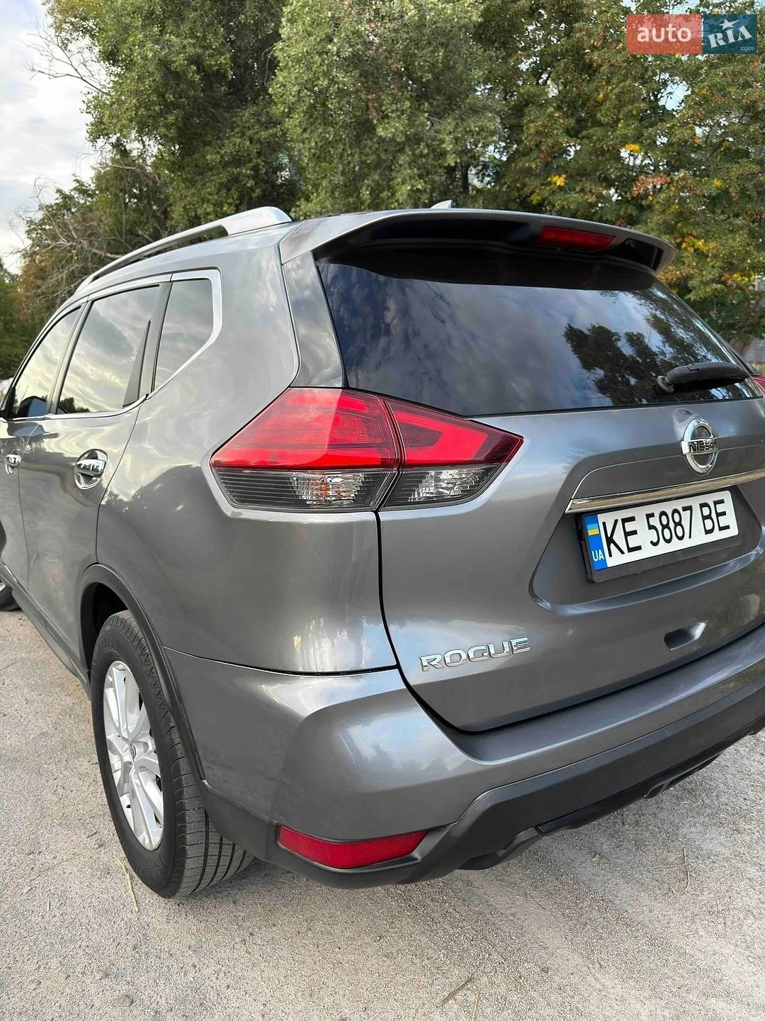 2017 Nissan Rogue - мініатюра 8